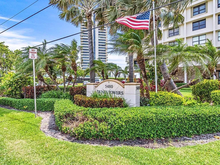 5480 N Ocean Dr #B1C — Photo 33