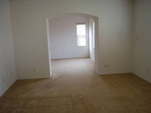 Master Bedroom w/ Retreat