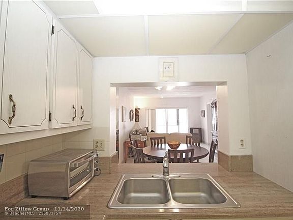4th image of 4117 Bougainvilla Dr APT 106