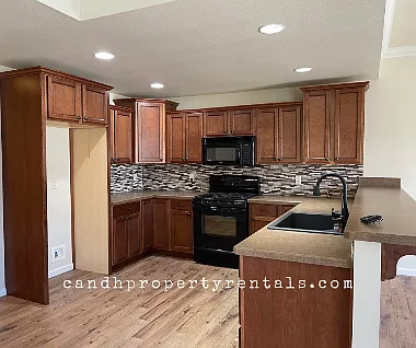1650 Inverness Dr #12 — Photo 6