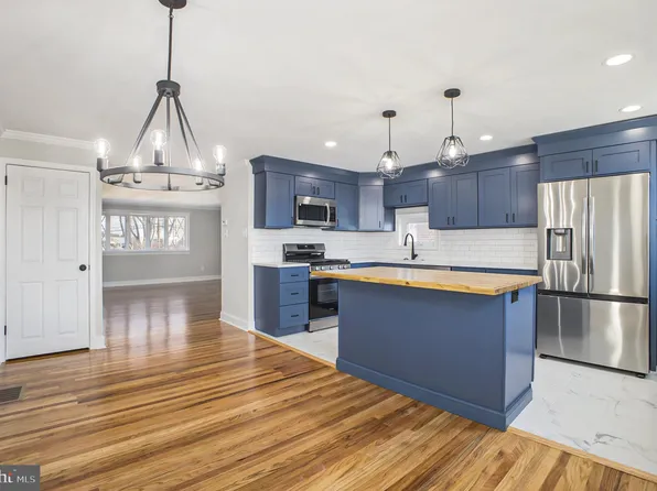 3831 Linden Ave, Philadelphia, PA 19114