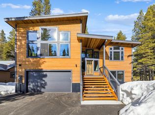 14820 Davos Dr, Truckee, CA 96161