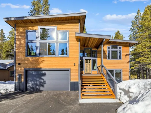 14820 Davos Dr, Truckee, CA 96161