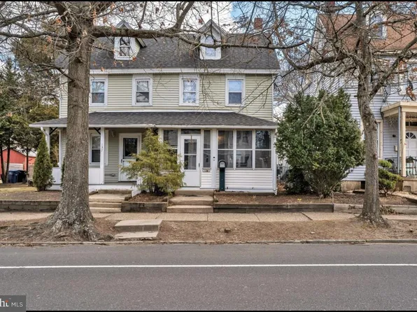 137 S Main St, Medford, NJ 08055