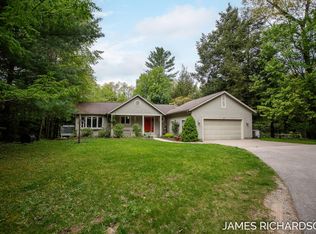 836 E Fruitvale Rd, Montague, MI 49437