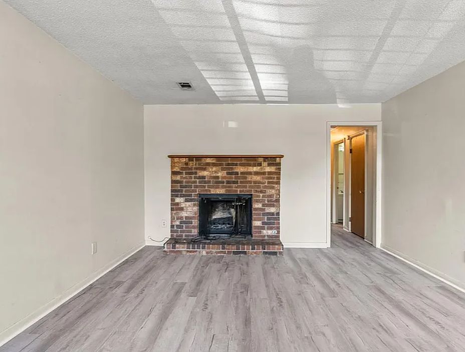LIVING ROOM with fireplace