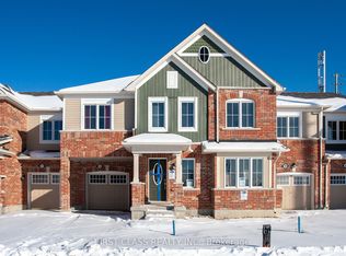 96 Hutt Cres, Aurora, ON L4G 0T2