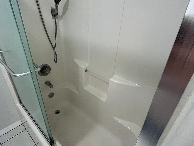 5 Ziegler Pl — Photo 11