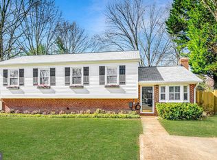 8206 Ackley St, Alexandria, VA 22309