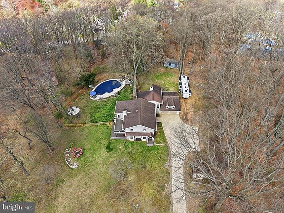 5th image of 720 Hobbs Rd