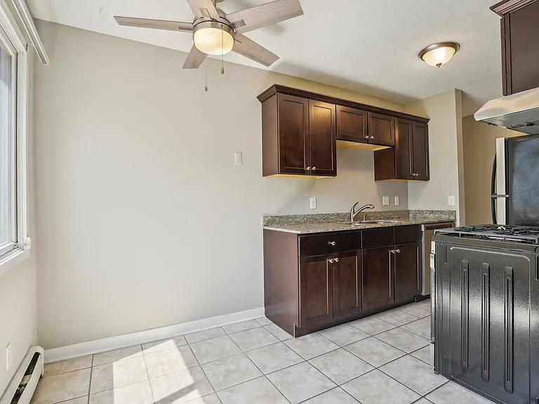 Park West Apartments, LLC — Photo 14