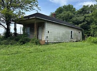 1255 Lion St, Memphis, TN 38107