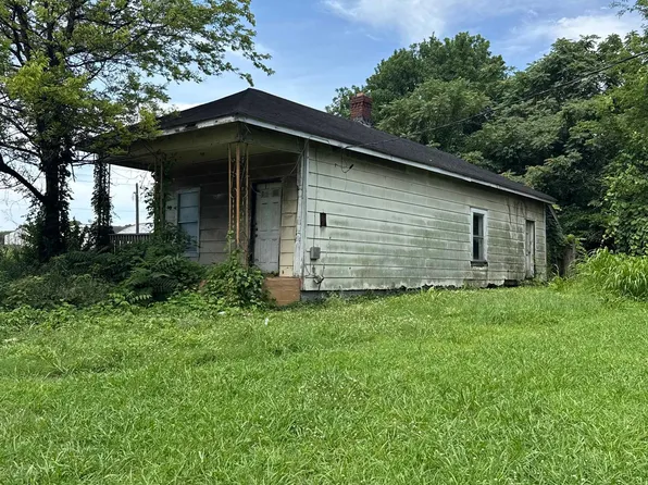 1255 Lion St, Memphis, TN 38107