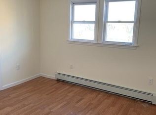 284 Ellison St APT 4, Paterson, NJ 07501