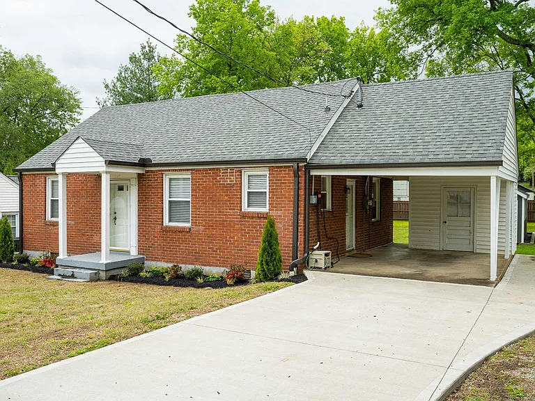 259 Collier Ave — Photo 2