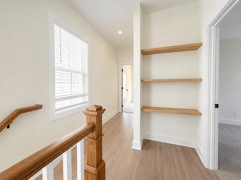 1385 Meridian St — Photo 23