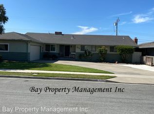 208 Rio Verde Dr, Salinas, CA 93901