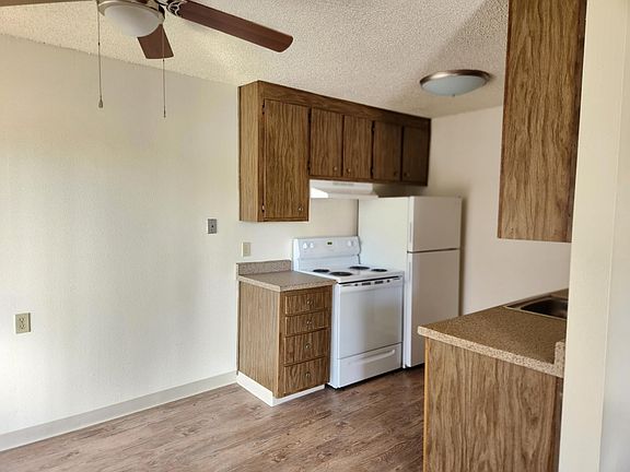 2nd image of 1826 S Hutchins St #19W