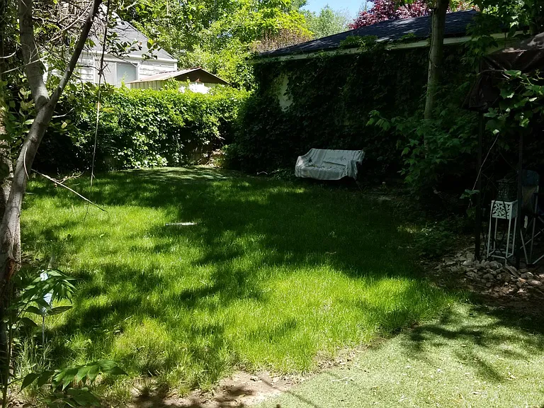 1375 E Gilmer Dr — Photo 29