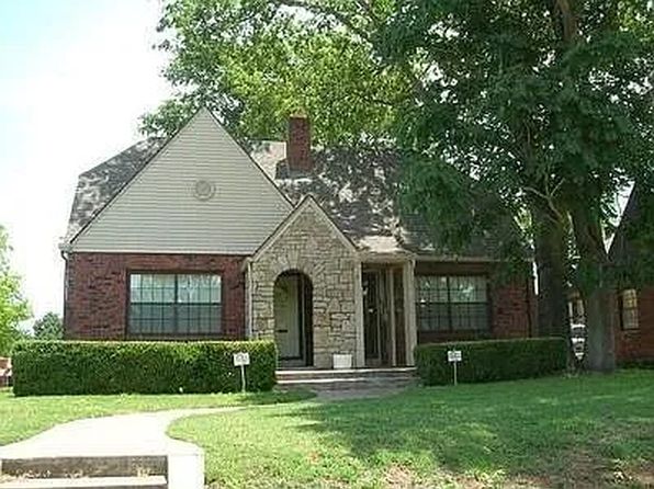 1403 S Gary Pl