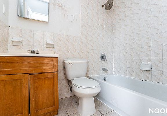 5th image of 451 Franklin Ave #4