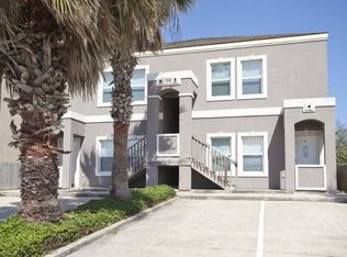 102 E Huisache St, South Padre Island, TX 78597