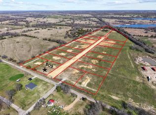509 N Greenville St, Wolfe City, TX 75496