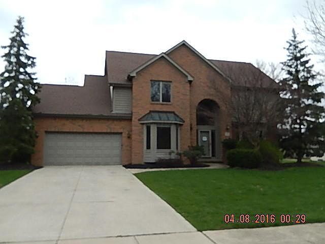 1st image of 576 Bay Dr