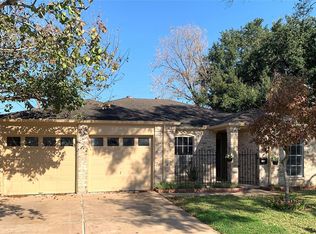 9806 Rockhurst Dr, Houston, TX 77080