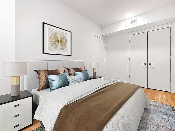 3rd image of 309 W 50th St #4A
