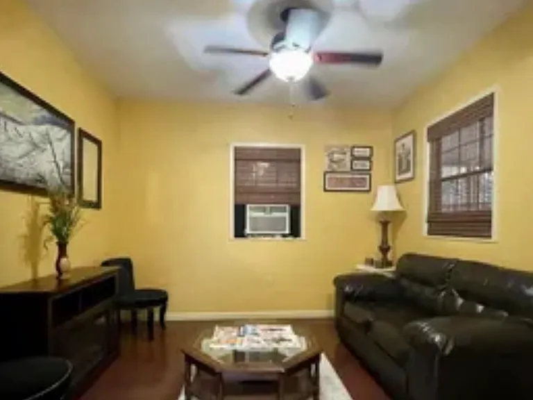 211B Seminole Trl #B — Photo 7