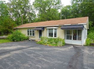 25460 Thompson Rd, Perrysburg, OH 43551