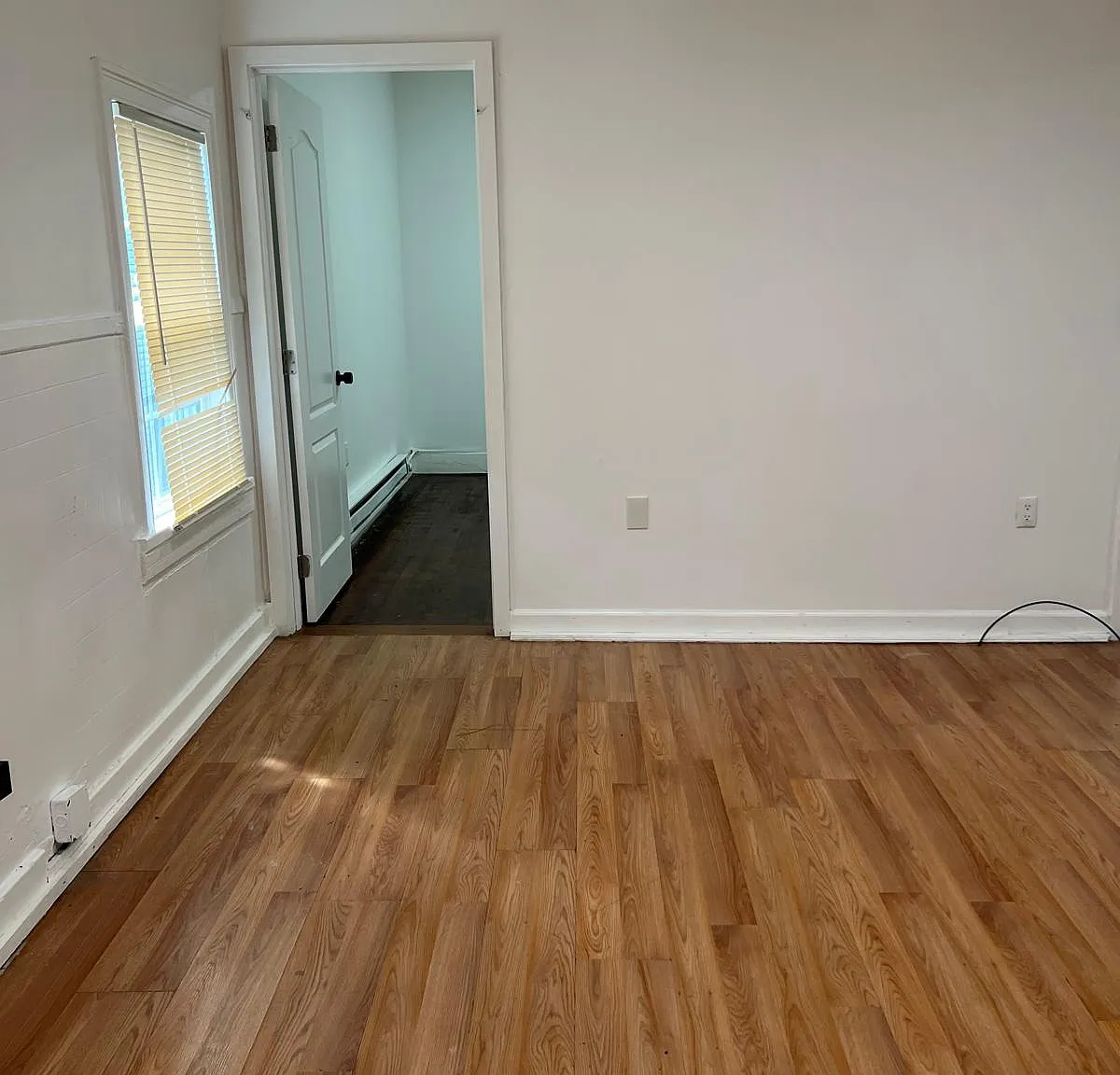 2 bed, $1,100 — Photo 4