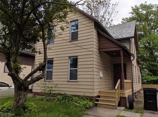 3434 Henninger Rd, Cleveland, OH 44109