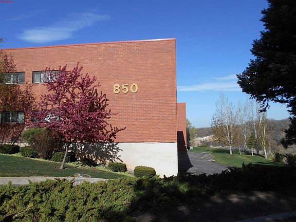 5th image of 850 S Donner Way APT 402