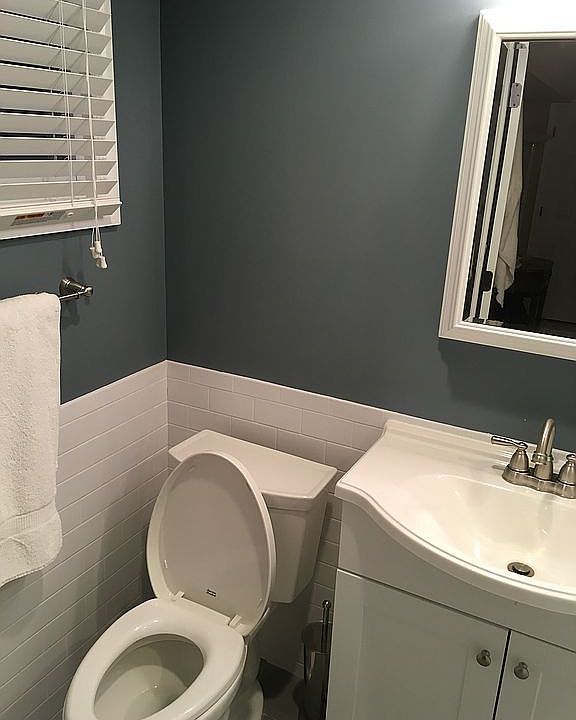 1st image of 7 Dellwood Dr