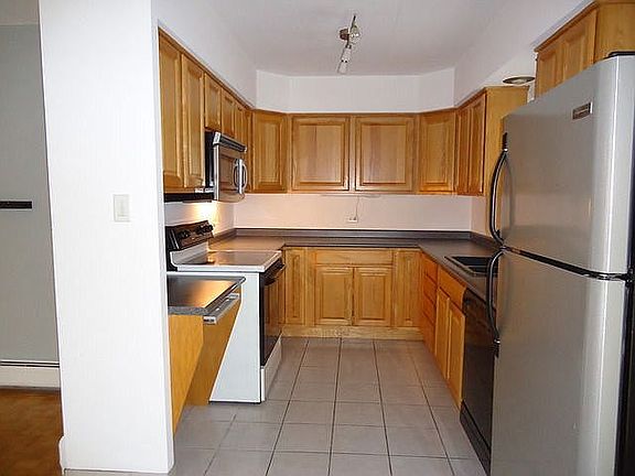 4th image of 10035 S Cicero Ave APT 205