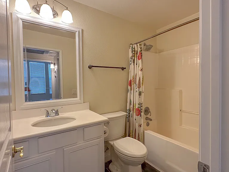 37 Hinterland Way — Photo 4