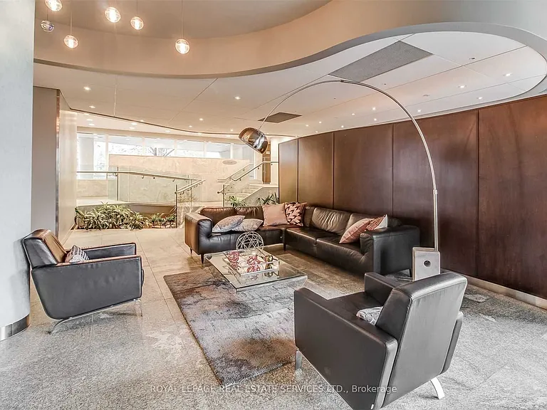 550 Queens Quay W #709 — Photo 8