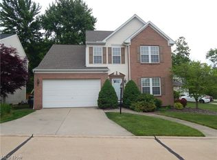 853 Hunter Ridge Dr, Streetsboro, OH 44241