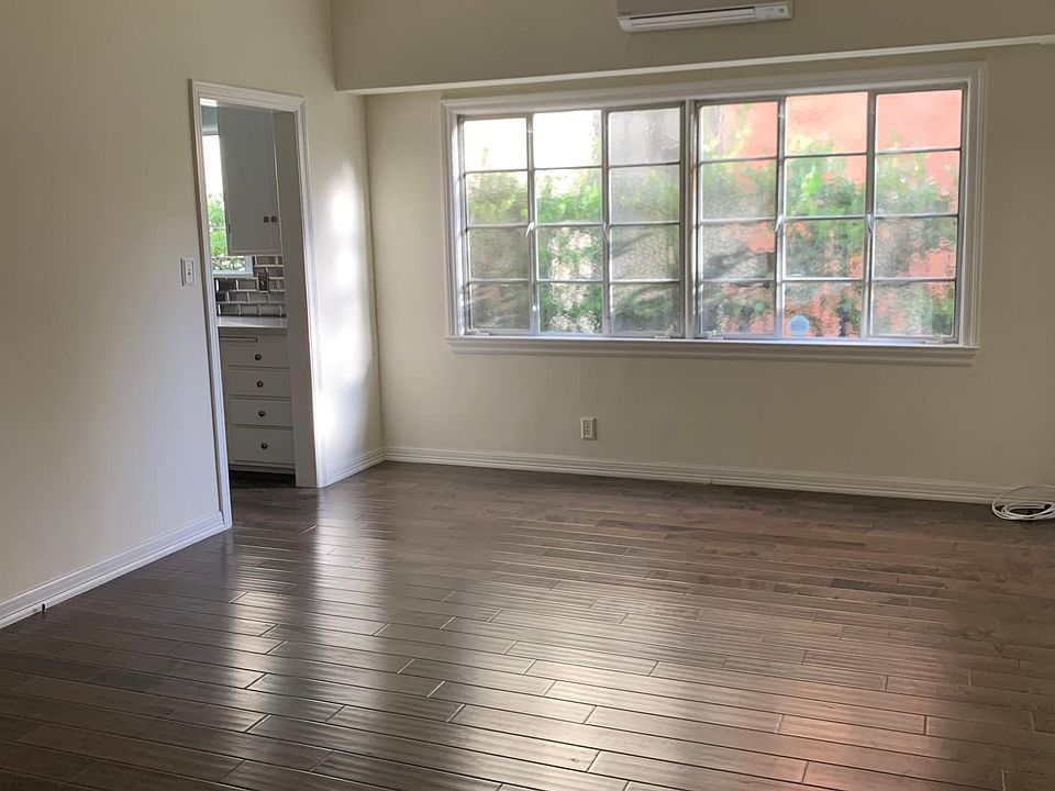 1st image of 250 S Spalding Dr APT 2