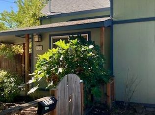 185 California St, Ashland, OR 97520