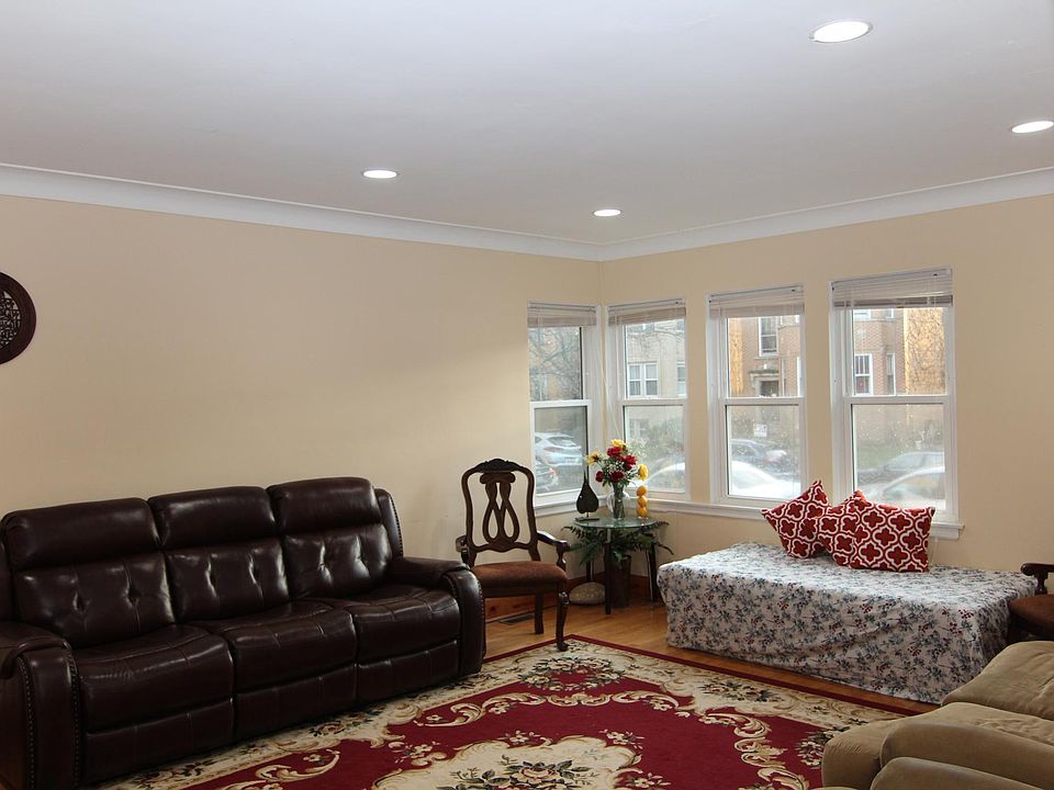 1st image of 5643 N Saint Louis Ave #1