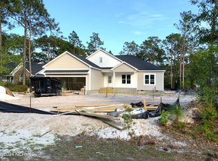890 Boros Rd, Southport, NC 28461