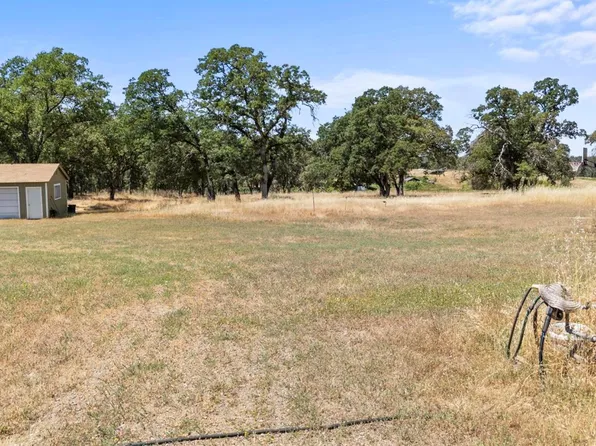 5679 Ashwood Ln, Marysville, CA 95901