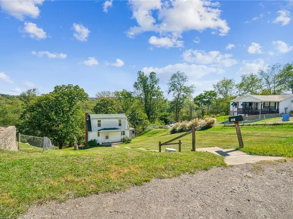 587 Dugan Way, New Kensington, PA 15068