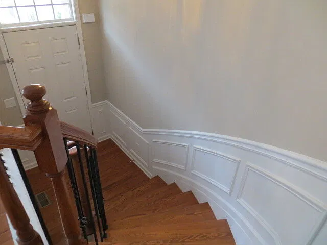 3 bed, 3.5 bath, 2328 sqft, $3,100 — Photo 2
