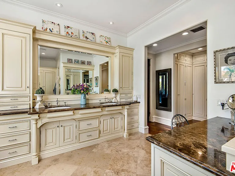 24908 Bella Vista Dr — Photo 31