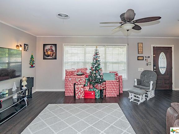 4th image of 1803 College Dr