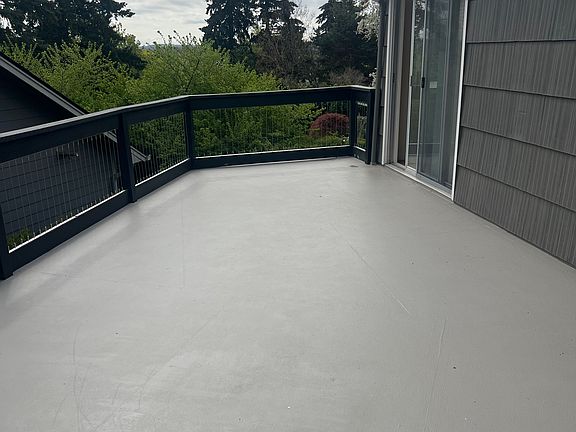 Deck off the livingroom